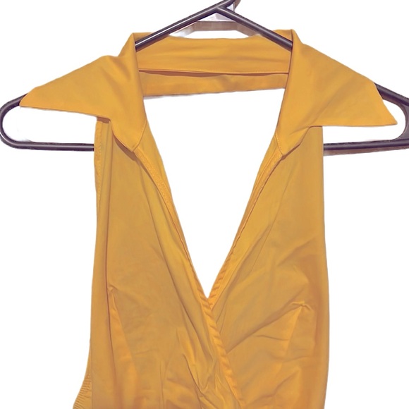 S Women Summer Vacation Halterneck Dress Waist-Hugging Ruffled Midi Skirt Yellow - Picture 5 of 16